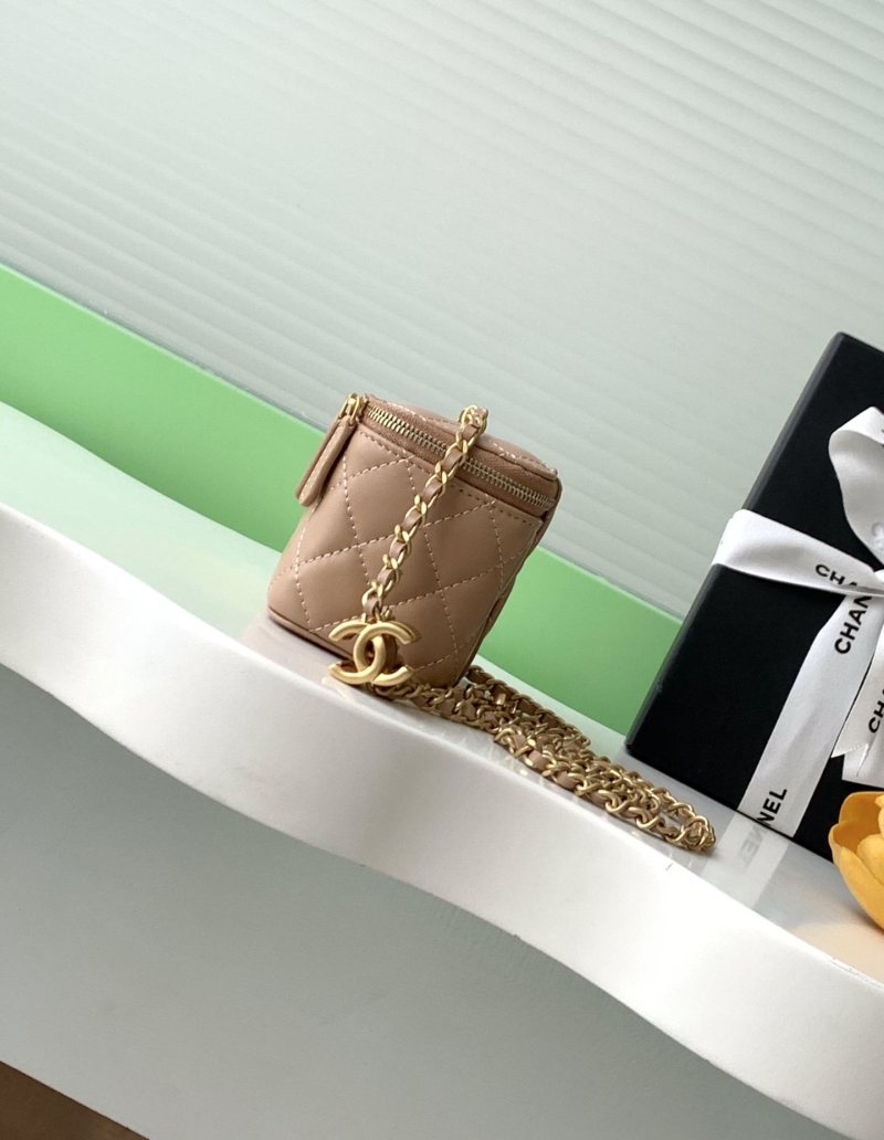 Ch**el cosmetic bags